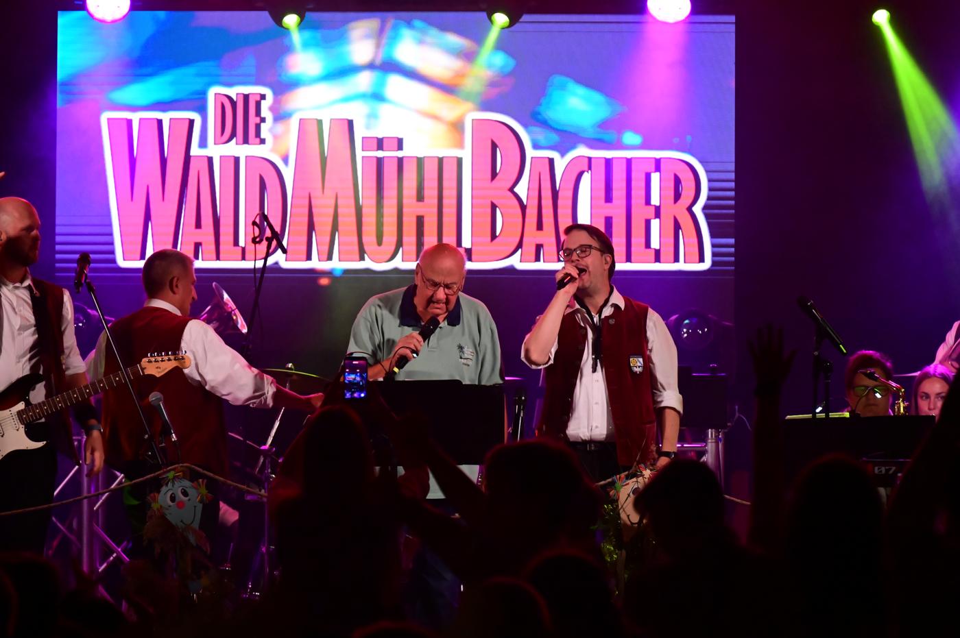 Die WaldMühlBacher beim Schlachtplattenfest Unterheinriet 19.09.2026