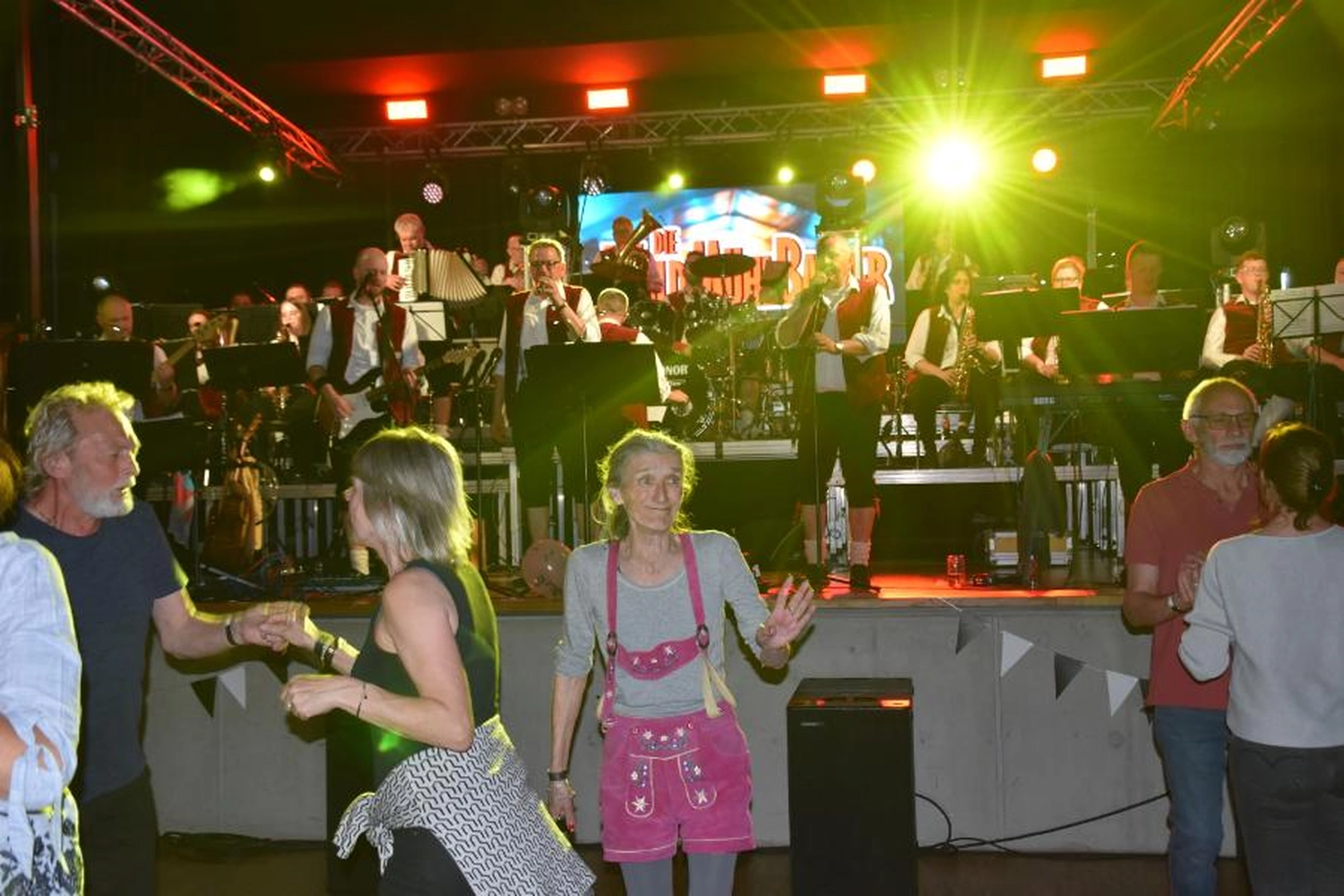 Musikverein Waldmühlbach e.V. - Musikverein - Frühlingsfest Krautheim 05.04.2025