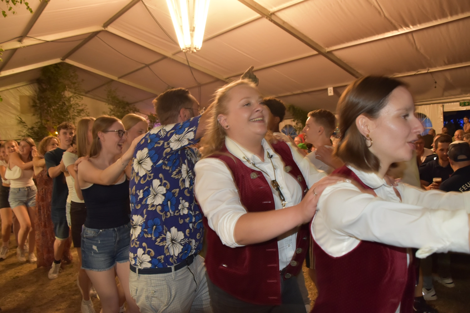 Festzeltband buchen