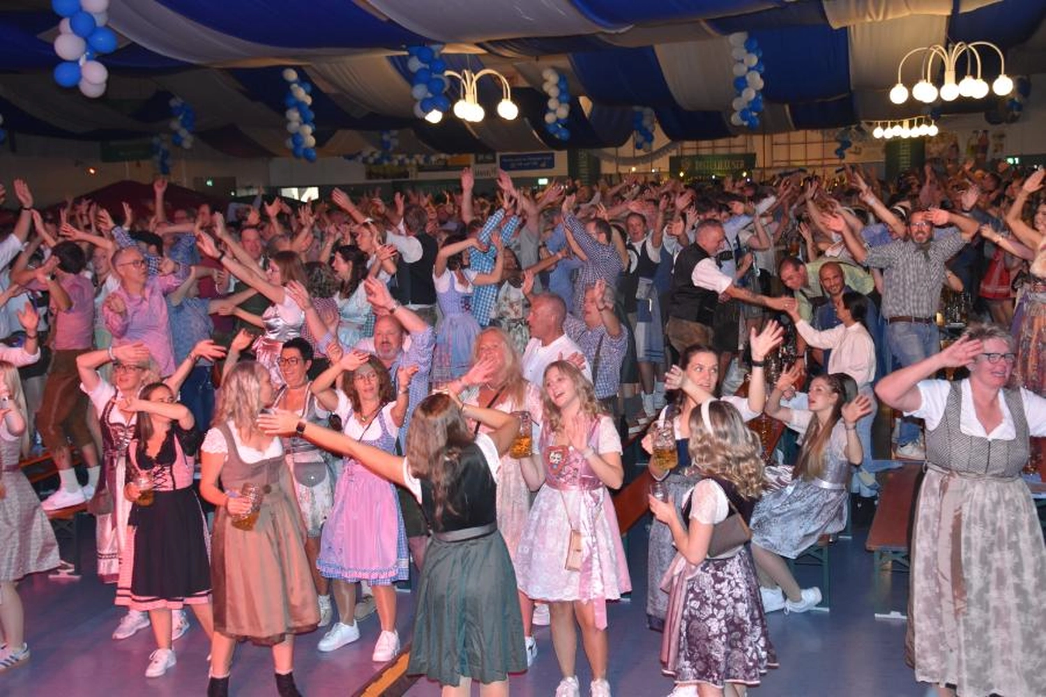 Musikverein Waldmühlbach e.V. - Musikclub - Oktoberfest Horkheim 18.10.2025