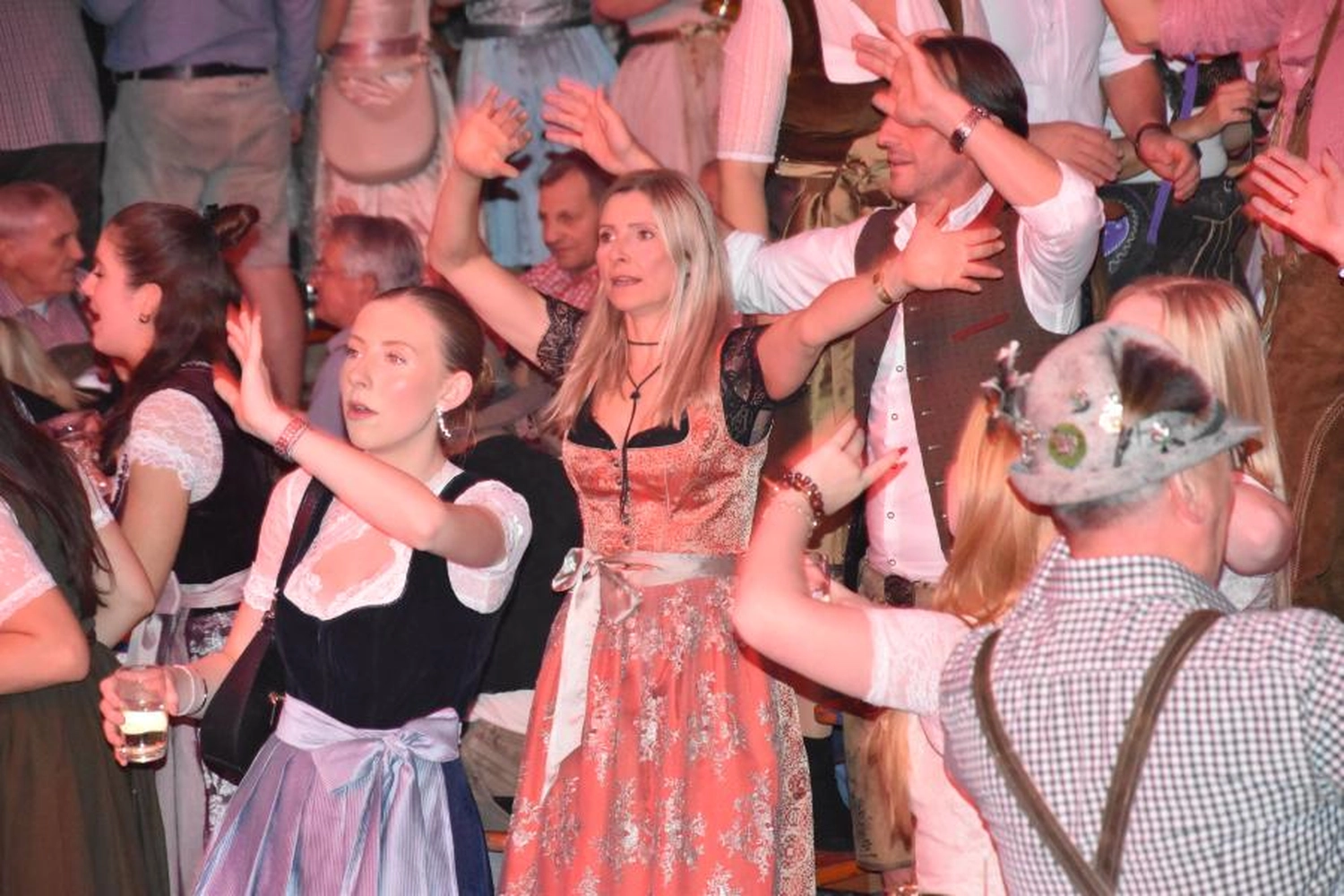 Musikverein Waldmühlbach e.V. - Musikclub - Oktoberfest Horkheim 18.10.2025