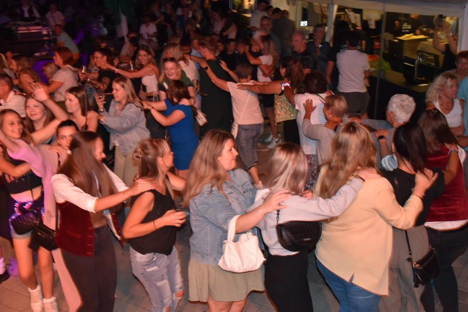 Musikverein Waldmühlbach e.V. - Musikverein - Altstadtfest Tauberbischofsheim 04.07.2025